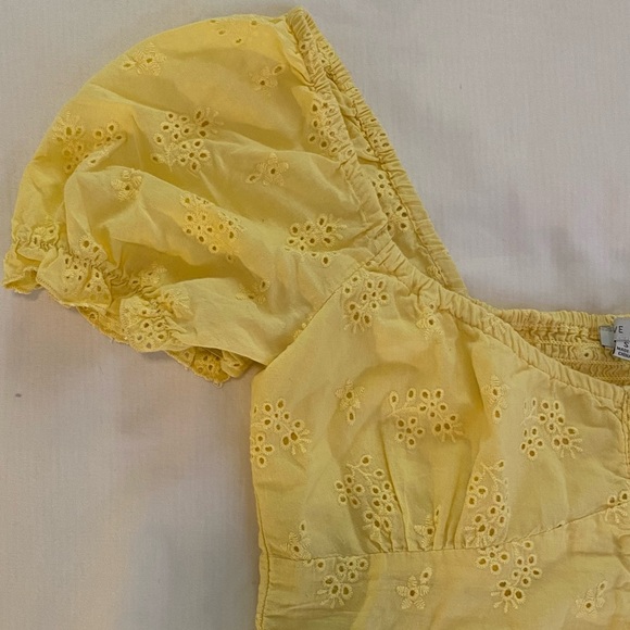 Yellow top - Picture 7 of 7